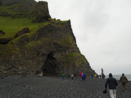 fialleril:  Basalt formations near Vik, Iceland