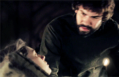 lady-kenna:  Reign Roulette: Nostradamus x Olivia, Dark/Light as requested by anonymous