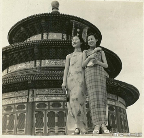 Propaganda photos of women in qipao in Beijing to promote Japanese take over of Asia by Masao Horino
