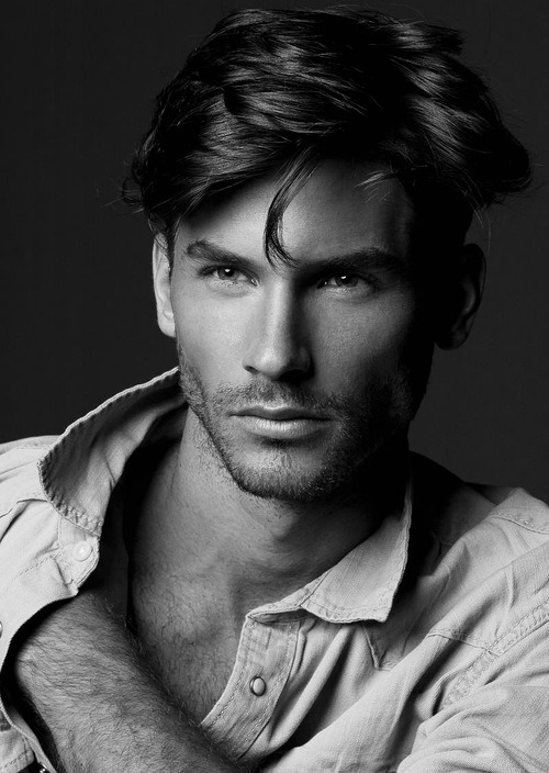 machospain:  Follow me at http://machospain.tumblr.com/ Samuel Trepanier 