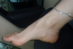 tga0309:  tga0309:   best arched  feet ..you”ll