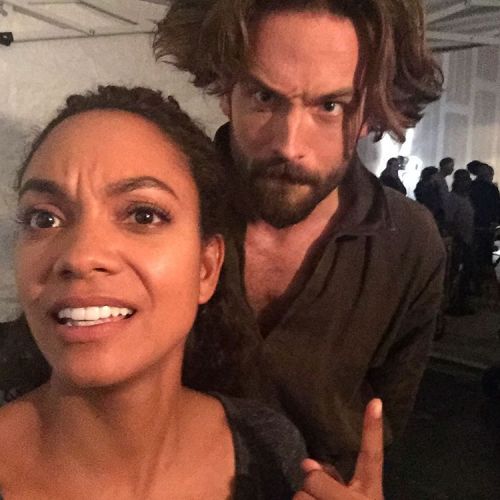 accras:“I’m not sure about Crane’s new look. You? - @lyndieloohoo#sleepyhollow #tommison“ [X]