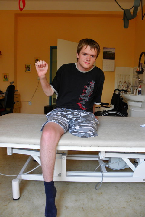 quadsampscockandfeet:Quadriplegic amputee