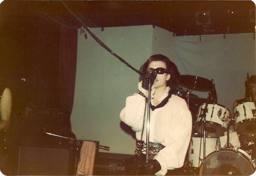 dykevanian:The Damned in Sheffield 1983