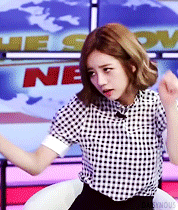 daisynous:“I’m cutie reporter, Lee Hyeri!”