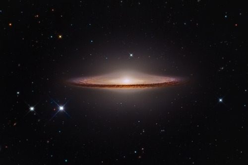 M104: The Sombrero Galaxy (apod)