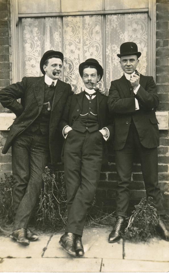 madambeeton:
“ Edwardian Gentlemen - 1900s
(Tom Phillips’ Menswear book)
”