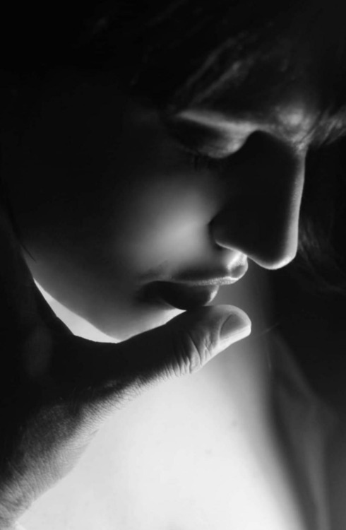 Angel-Kiyoss:  Show Me Your Darkness And I Will Love Each Of Your Demons …