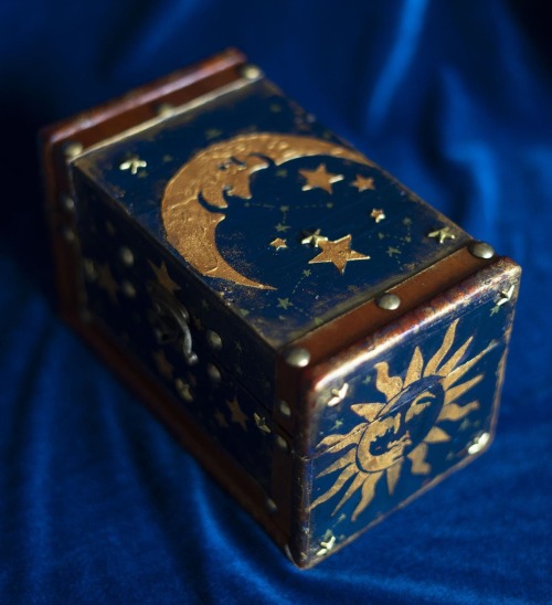 sosuperawesome:Storage Chest and BoxesMoon Dome on Etsy