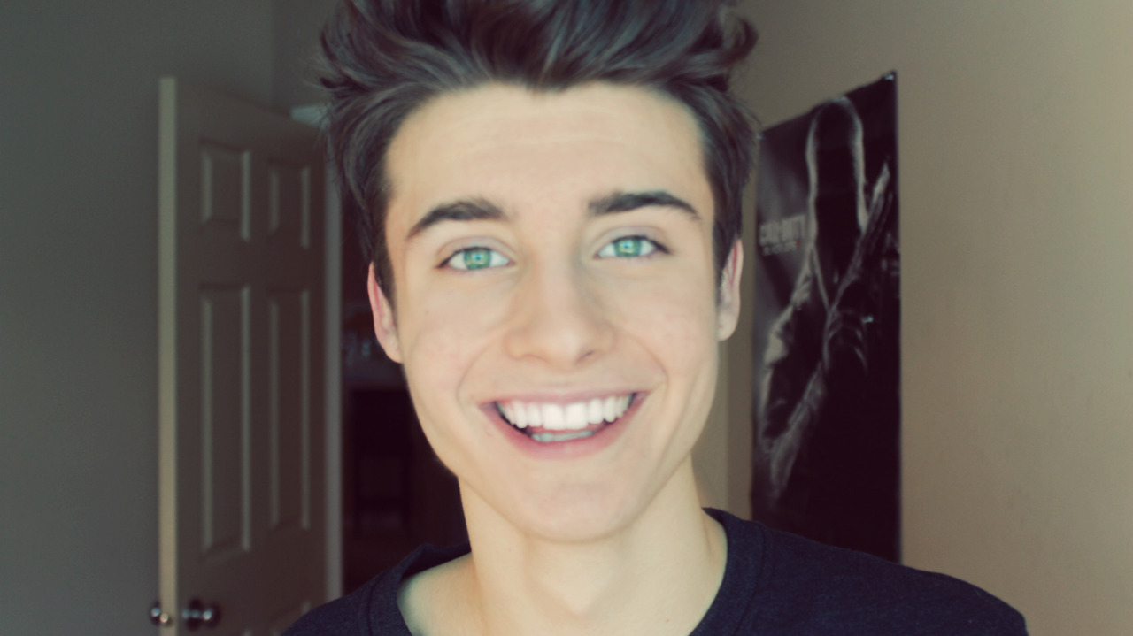 Theweeklychris - Tumblr Gallery
