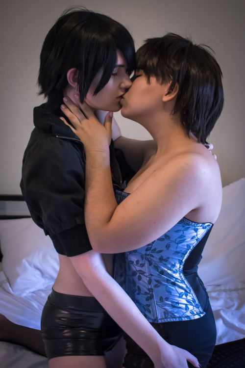 oh look some wild bdsm klance appeared hmmLance: @isaracosplay ; photog: @eccentric–fox