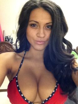 katyshina:  Gorgeous as well as sexy young lady body selfshot http://is.gd/JKCtPkBs7BZjESU 