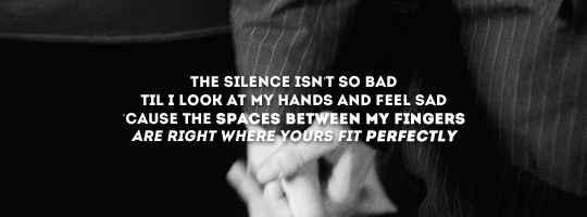 thebadwolf: When I think of you, I don’t feel so aloneI don’t feel so alone