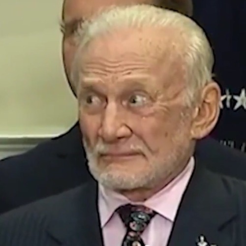 ch3rrymentat: roguetelemetry: SECOND DAMN MAN ON THE MOON COLONEL BUZZ FUCKING ALDRIN PHYSICALLY HOL