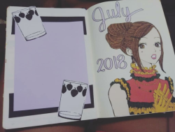 elpantalones:  July is always a NANA theme