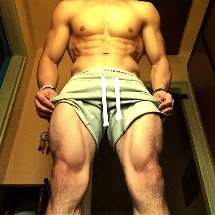 serbian-muscle-men:  Serbian street workout athlete Dejan