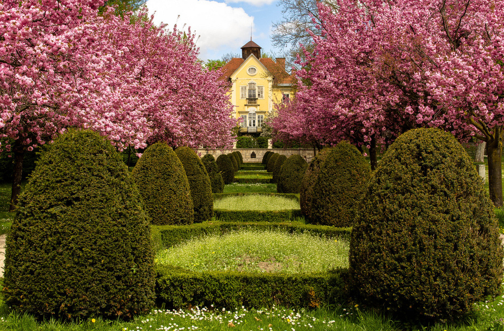 allthingseurope:  Klagenfurt,  Austria (by Alex M. Wolf)