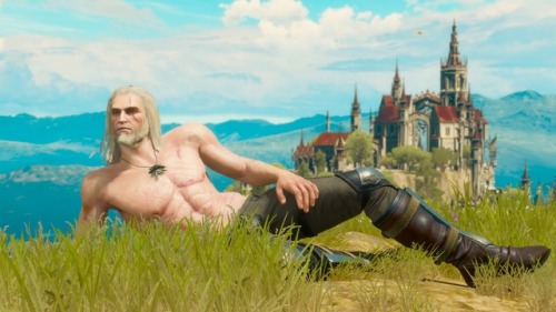 Geralt won the 2000+ followers vote!! Congratulations!