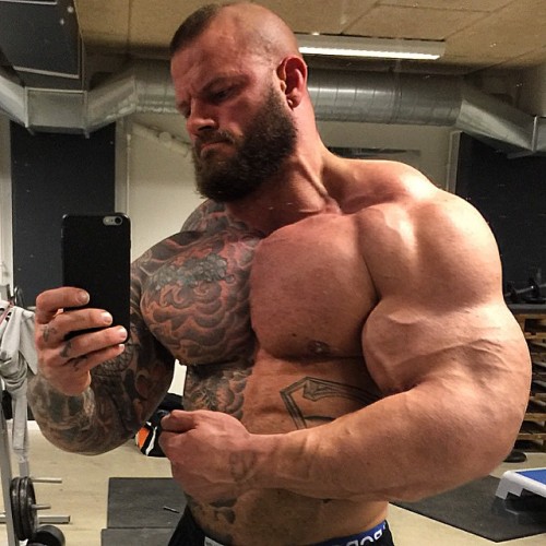 pnobear:uberswol2:  Søren Falby  😍