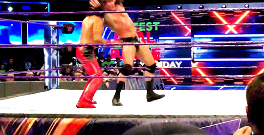 heelsuke:  On this week’s SDL dark match, Shinsuke Nakamura hit a low blow for
