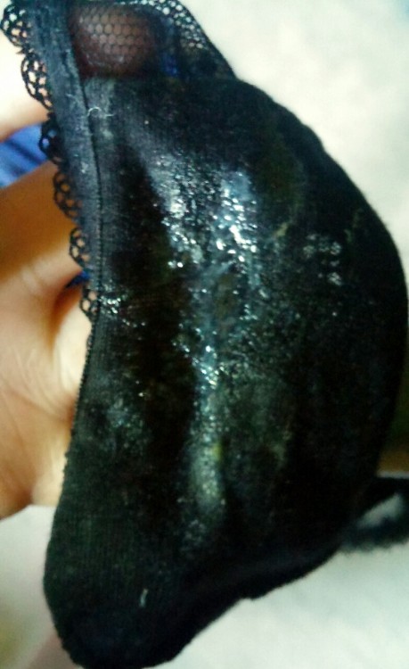 freakwonders: Some lovely messes I been making for lucky customers c: ❤ mmmmh my creamy virgin pussy