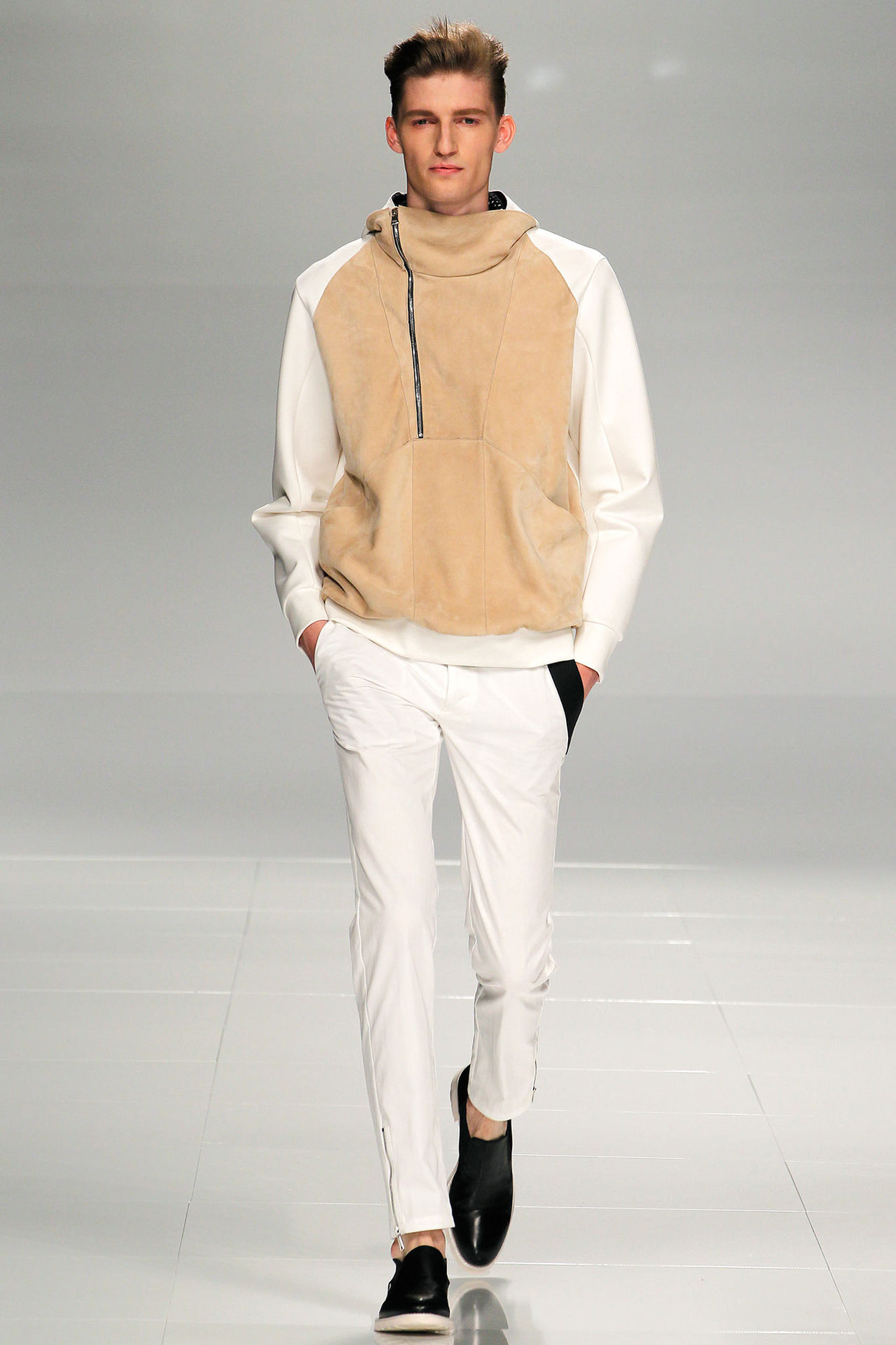 derriuspierre:  Iceberg Spring/Summer 2014 | Milan Fashion Week 