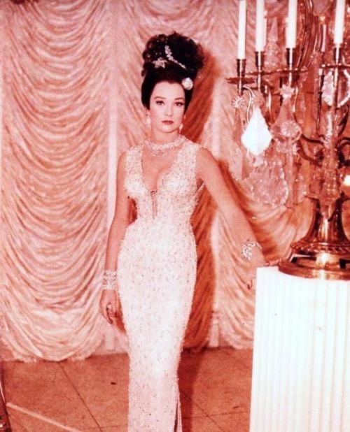 costumeloverz71:Louisa May Foster (Shirley McClaine) White beaded gown.. What A Way To Go! (1964).. 