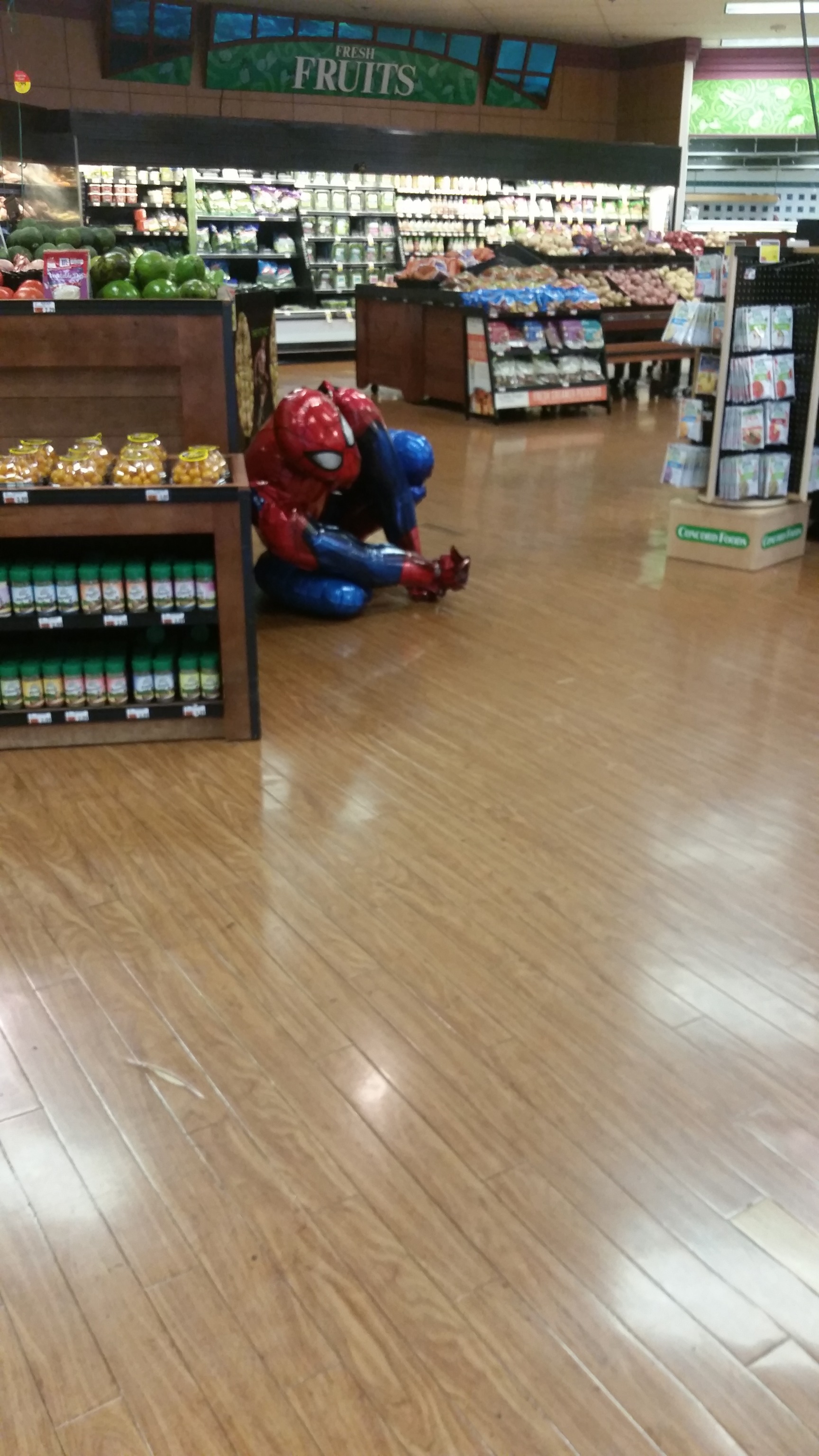 geniusoflove:geniusoflove:the spiderman balloon somehow ended up in my department and i refuse to move him. my new coworker