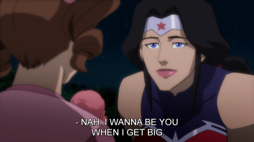 queerheretic: leagueanimeandcosplay: ohmygil: cityeatspudding: WonderWoman is super chill to her fan