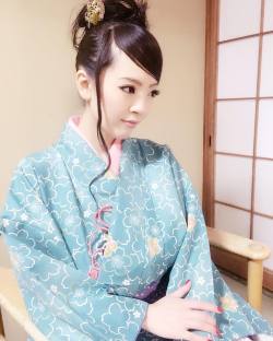 #週刊大衆 #Kimono By Official_Hitomitanaka