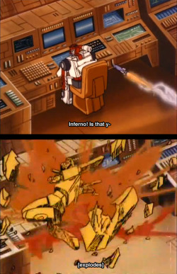 strawberrieninja:  herzspalter:  Red Alert’s survival skills, everybody. From Transformers Season 2 Episode 17 “Auto Berserk”  yessss, it’s what everyone was thinking, in comic form. Thank you for this treasure.