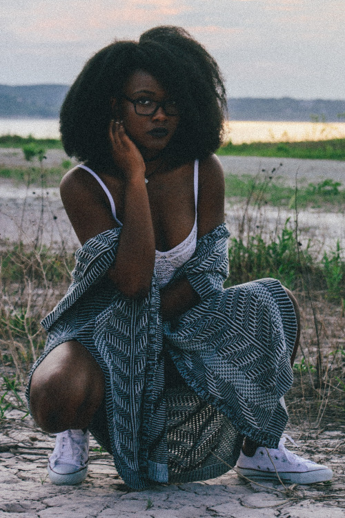blacknaturals:    ♕ Photographer Feature:   karl-shakur  