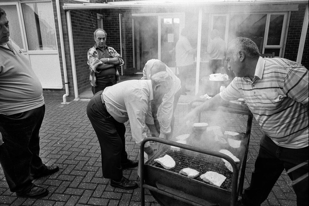 palermoafterdark:  Sicilian immigrants in London Ph. Mimi Mollica