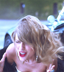 houseofgifs:BLANK SPACE, dir. Joseph Kahn