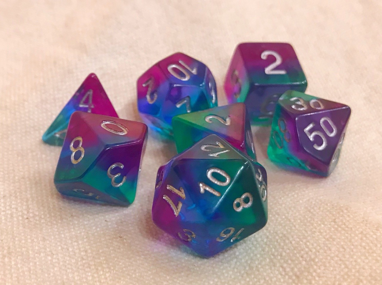 battlecrazed-axe-mage:I swear these dice can’t take a bad photo 😍