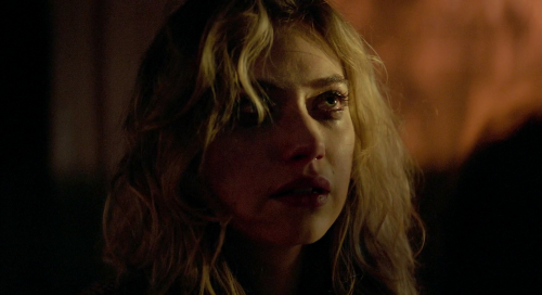 scr33ncaps:Frank & Lola - Matthew Ross (2016)
