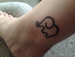 savvysucks:  Look who got her first tattoo.  I’m in love.🐘💕