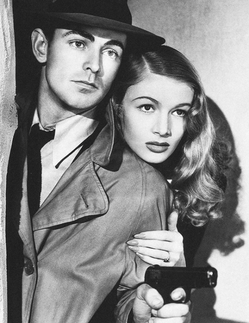 avagardner:Alan Ladd & Veronica Lake in This Gun for Hire, 1942. Director: Frank Tuttle.