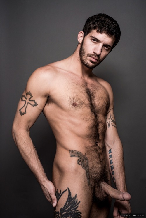 ksufraternitybrother:  KSU-Frat Guy: Over 111,000 followers and 71,000 posts.Follow me at: ksufraternitybrother.tumblr.com Vote for this site: http://www.bestmaleblogs.com/blogs/14556.html 