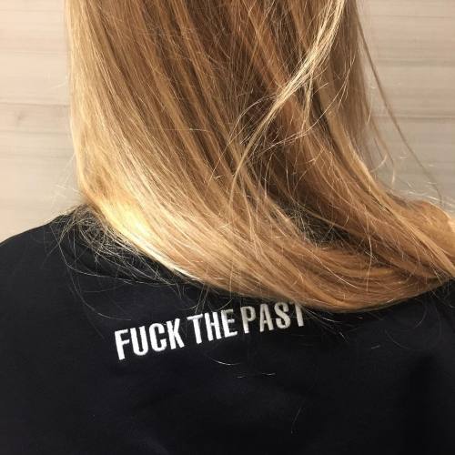 https://lzve.tumblr.com/post/147264388681
