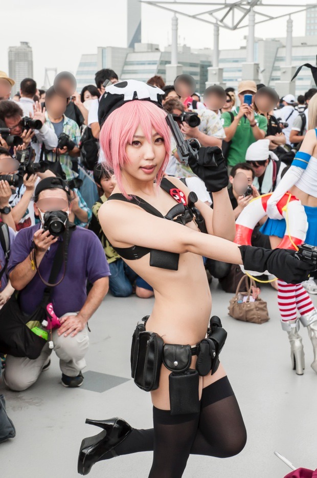 cosplaygirl:  【C86コスプレ】写真多数!! コミケ2日目の「人気」コスプレイヤーさんを撮影してきた!!