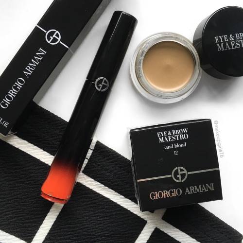 Beautiful @armanicosmetics products! Ecstasy lacquar in the shade 300 an amazing vibrant orange and 