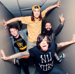 my-anthem-is-kellin-quinn:  Babes