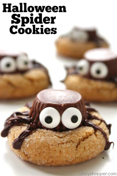 halloweencrafts:DIY Reese’s Peanut Butter Cup Spider Cookie Tutorial and Recipe from Cincy Shopper.M