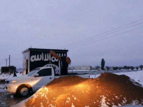 gharibafisabilillah:  Welcome to the Territory of the Islamic State of Iraq and Shaam :))) 