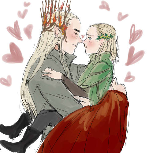 nevui-penim-miruvorrr:  Leggy: Ada, I’m old enough for pinguin kisses !  Thranduil: Never my little leaf ! 