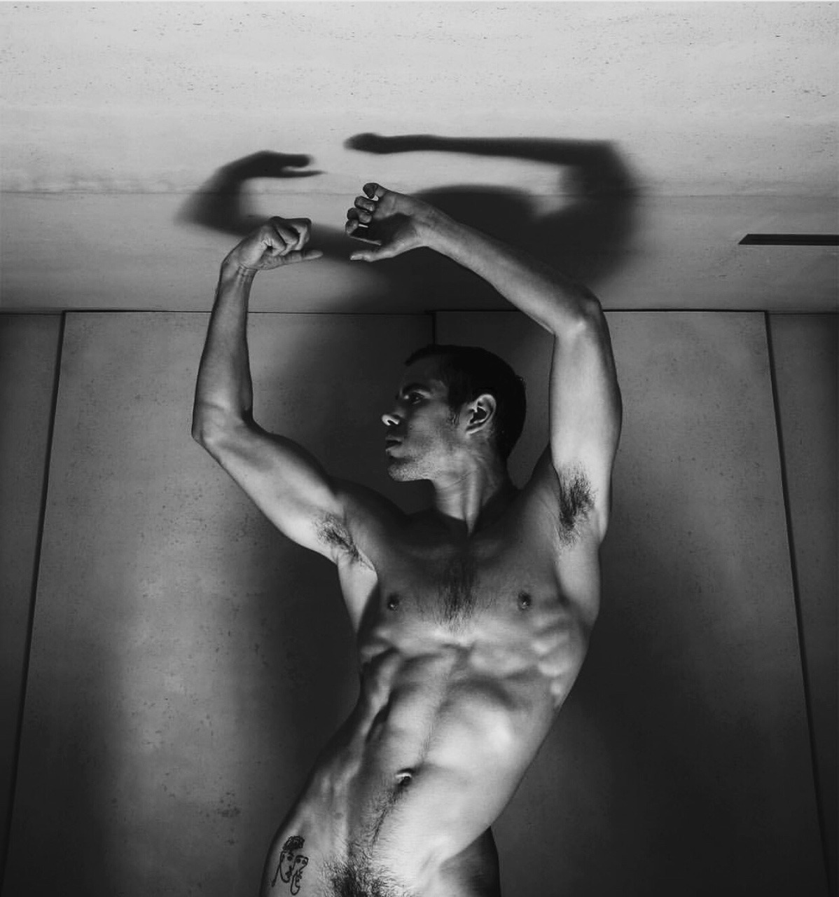 pas-de-duhhh:  Valentin Seguin photographed by Cedric Roulliat