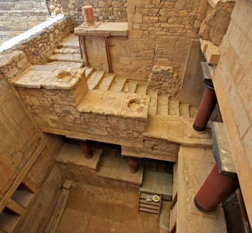 ancientorigins:These are the stairs in the Palace of Knossos. It was built 4000 years ago, making it