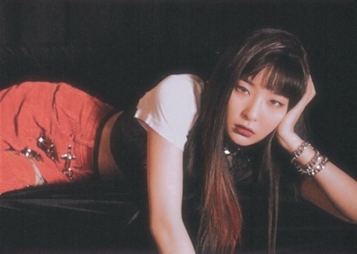 babytorrent:the perfect red velvet scans