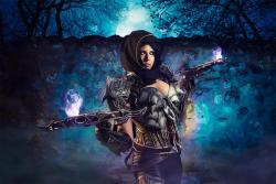 kamikame-cosplay:  Demon Hunter from Diablo